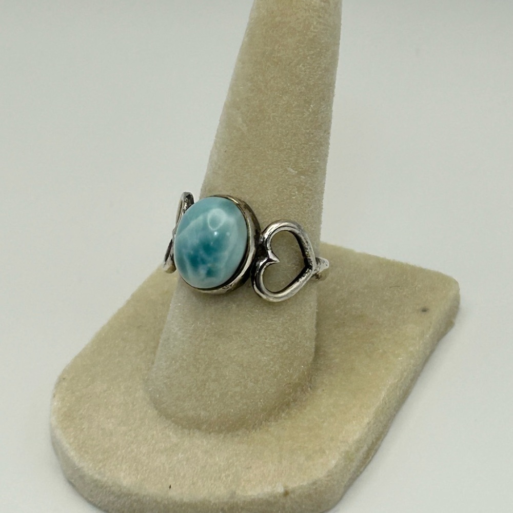 925 Silver Light Blue Larimar Ring Size 7 Side Hearts - Picture 3 of 12